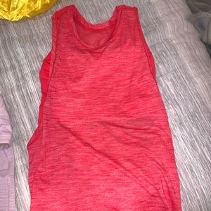 Lululemon top